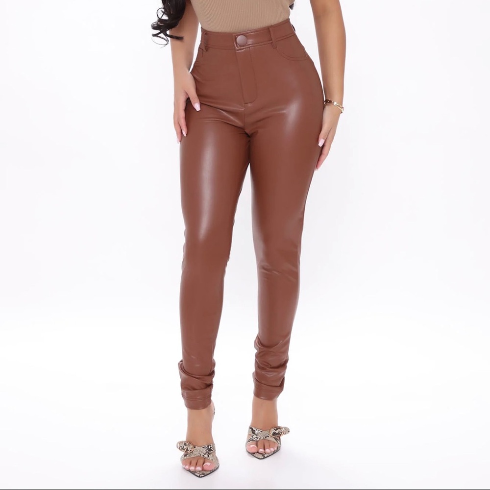 Grab The Check PU Leather Pants - Brown